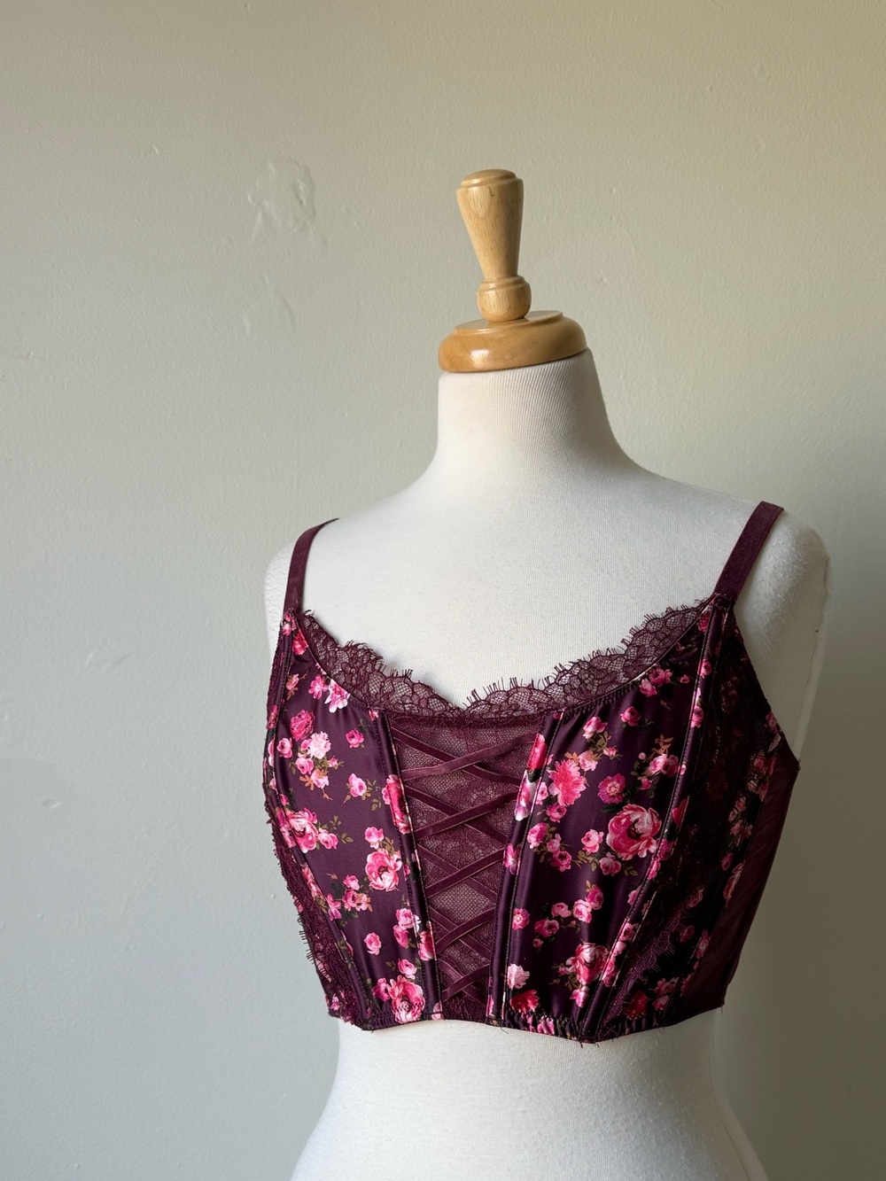 Victorias Secret Floral Lace Corset Bustier Plum Rose Cottagecore Fairy Grunge